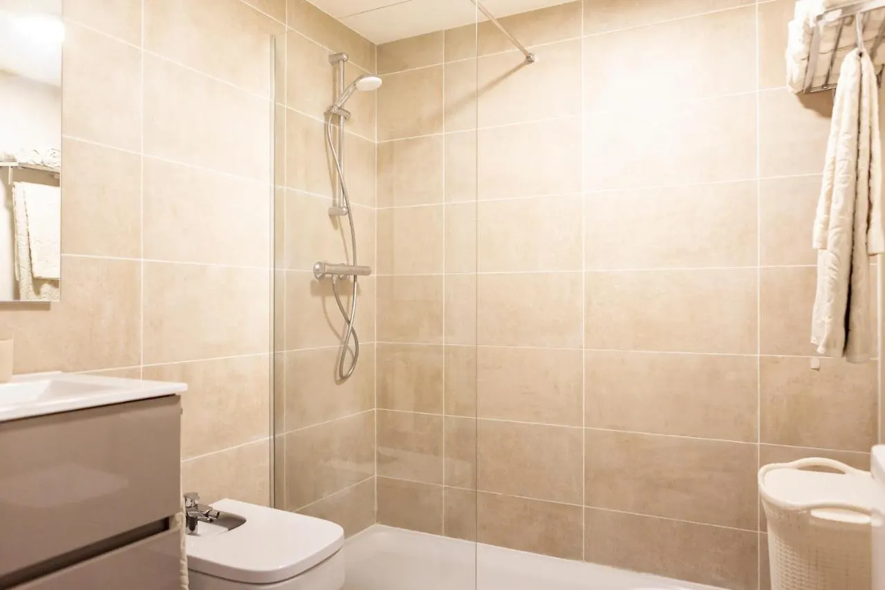 Pacífico FreshApartments by Bossh Apartments Málaga