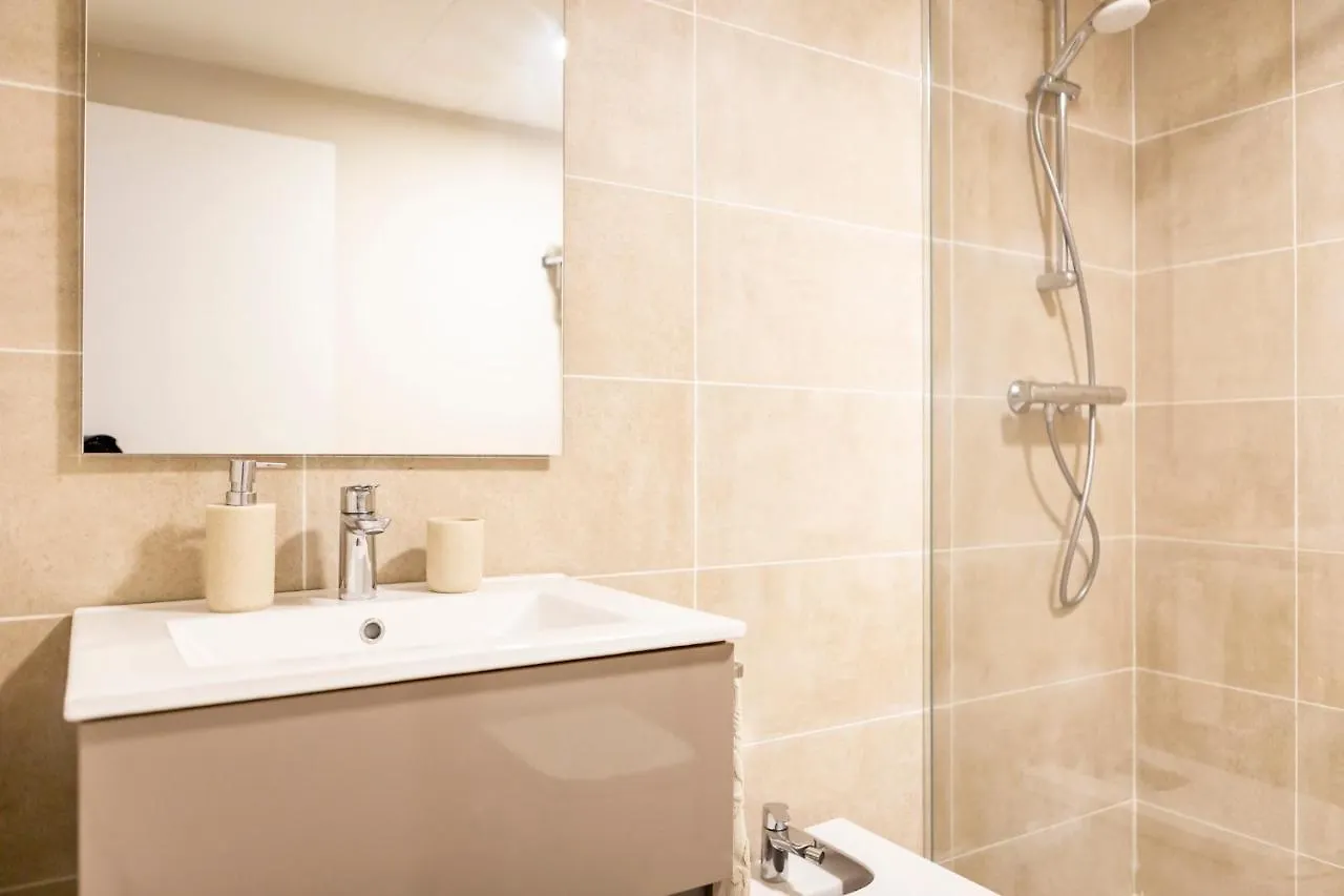 Pacífico FreshApartments by Bossh Apartments Málaga España