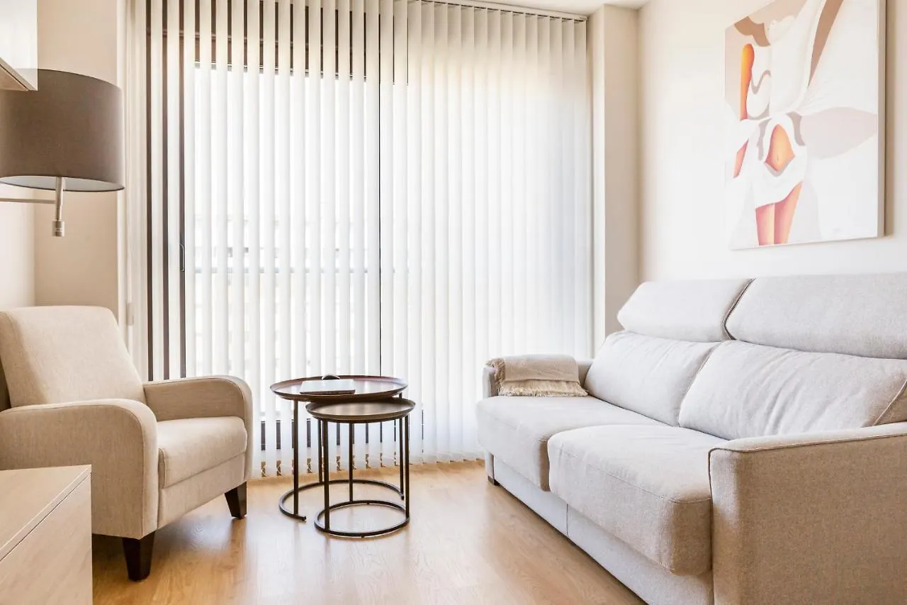 Pacífico FreshApartments by Bossh Apartments Málaga